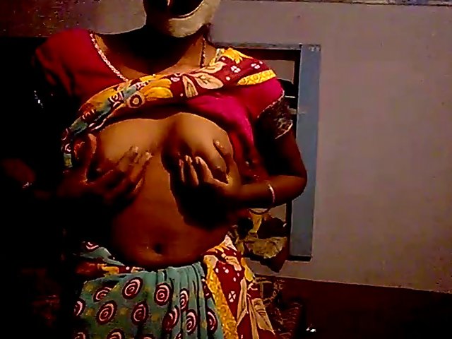 Homemade Indian Sex Wild Desi Bhabhi Hardcore photo