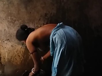 Homemade Indian Sex HD Porn Video of Hot Desi Aunty